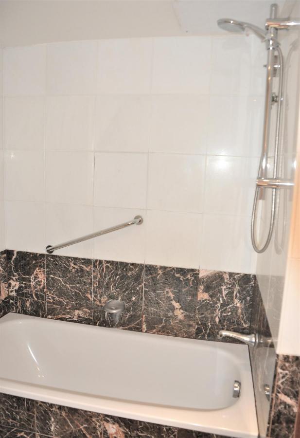 Accommodation Sydney 38 Harbour Street Сидни Екстериор снимка