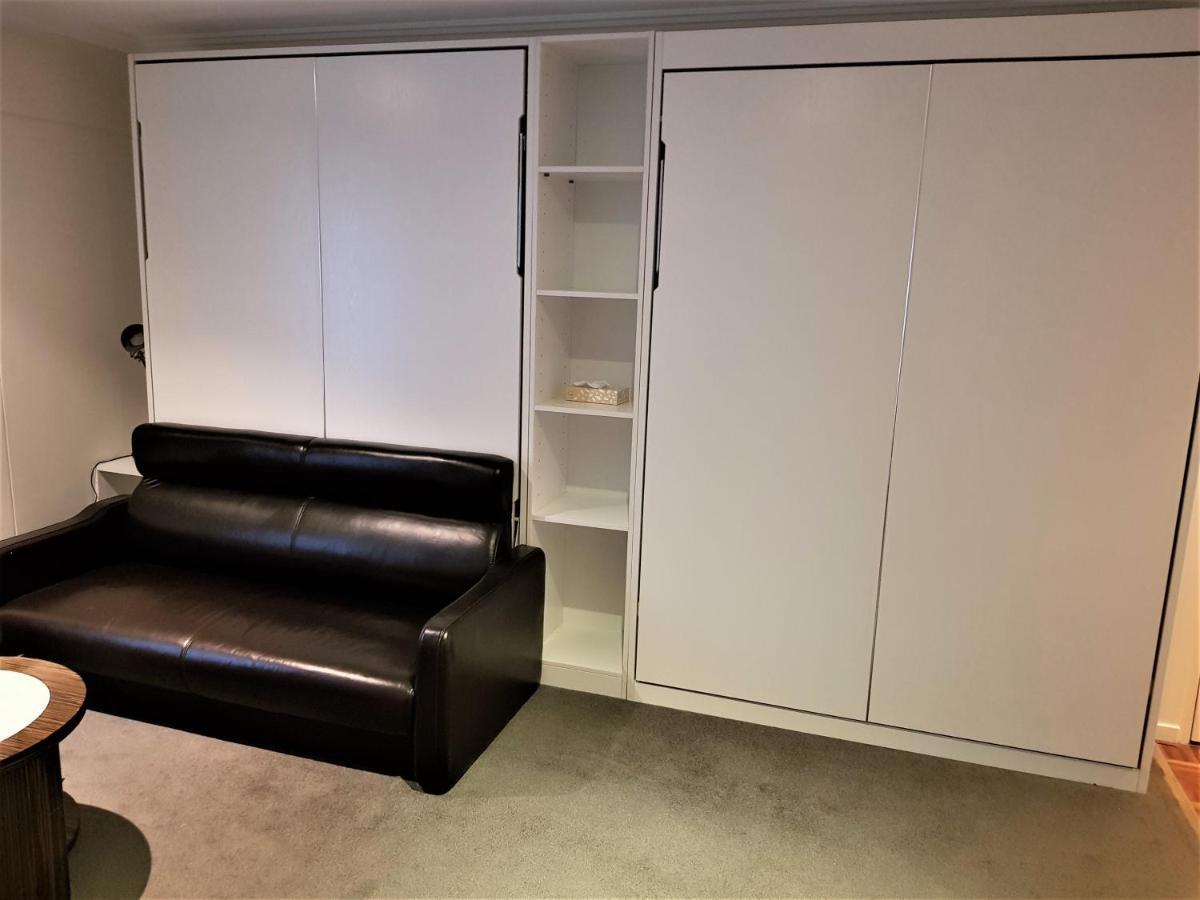 Accommodation Sydney 38 Harbour Street Сидни Екстериор снимка