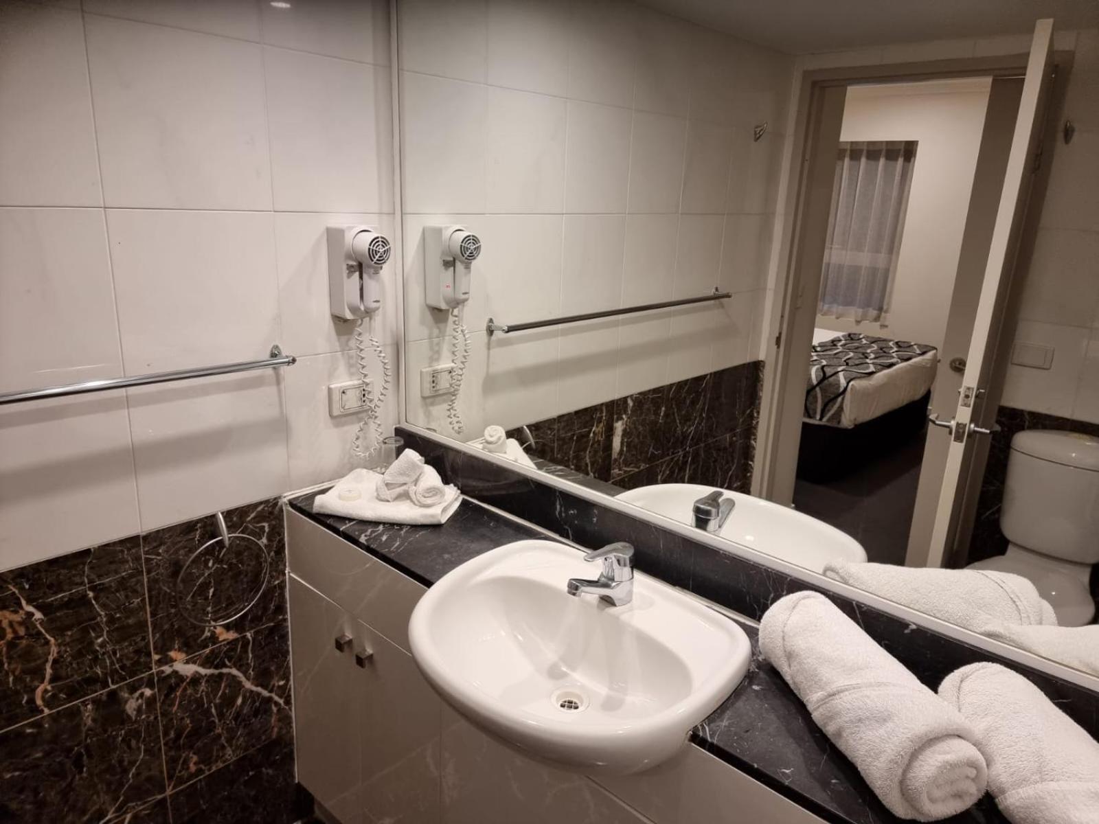 Accommodation Sydney 38 Harbour Street Сидни Екстериор снимка